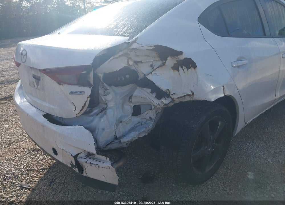 2015 MAZDA 3 VIN: JM1BM1T79F1224477