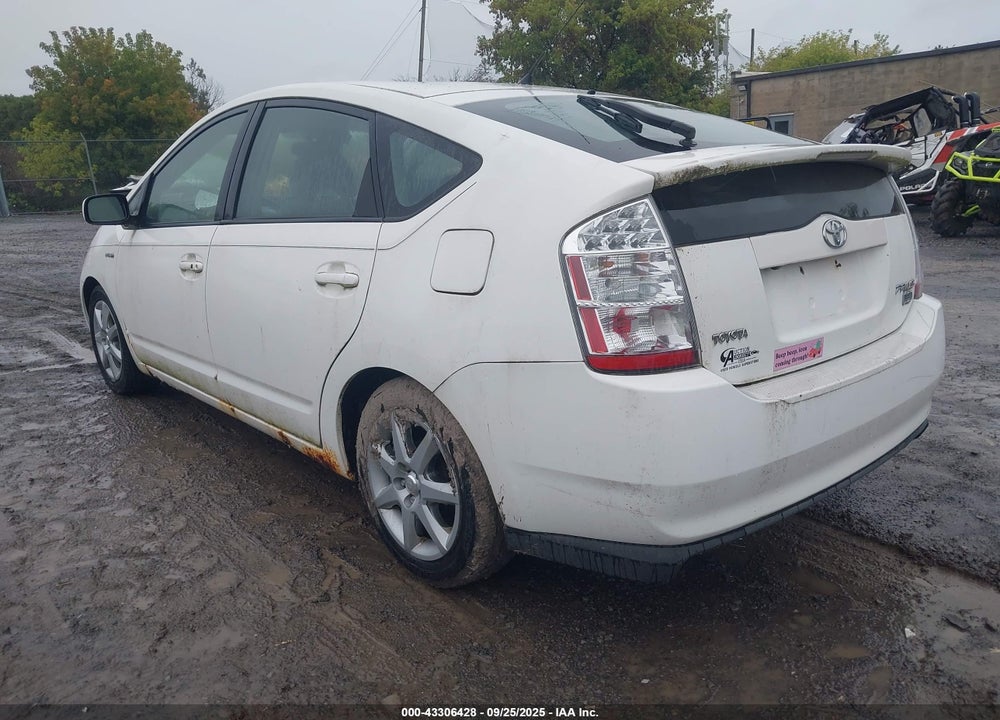 2007 TOYOTA PRIUS TOURING VIN: JTDKB20U077555825