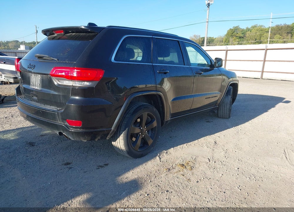 2015 JEEP GRAND CHEROKEE ALTITUDE VIN: 1C4RJFAG5FC720890