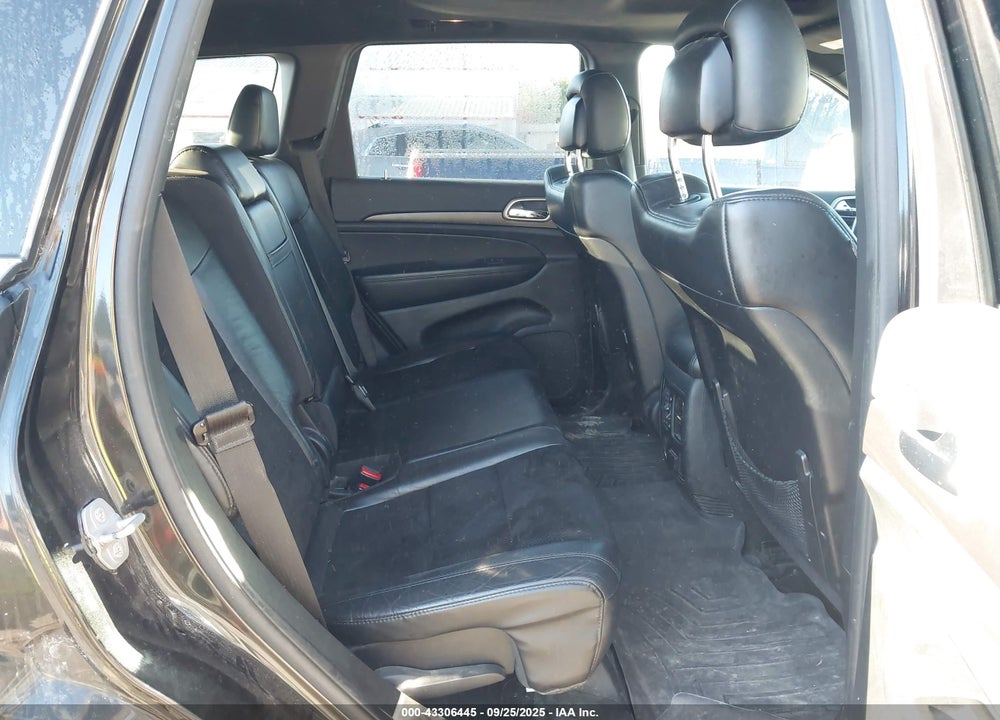 2015 JEEP GRAND CHEROKEE ALTITUDE VIN: 1C4RJFAG5FC720890