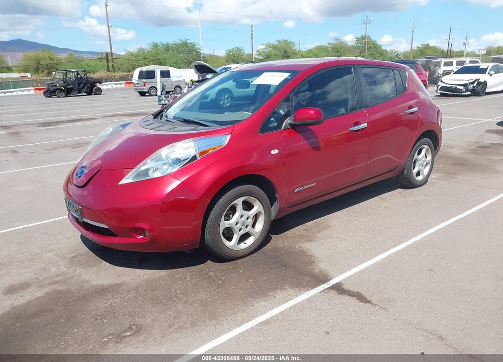 2011 NISSAN LEAF SL VIN: JN1AZ0CP7BT000438