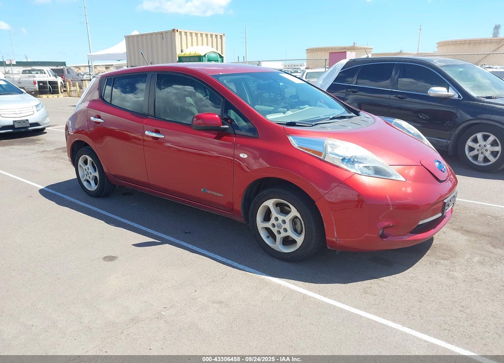 2011 NISSAN LEAF SL VIN: JN1AZ0CP7BT000438