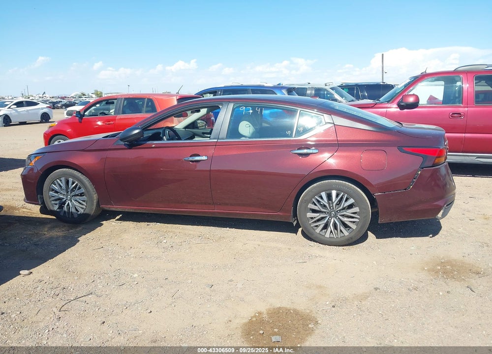 2024 NISSAN ALTIMA VIN: 1N4BL4DV0RN352451