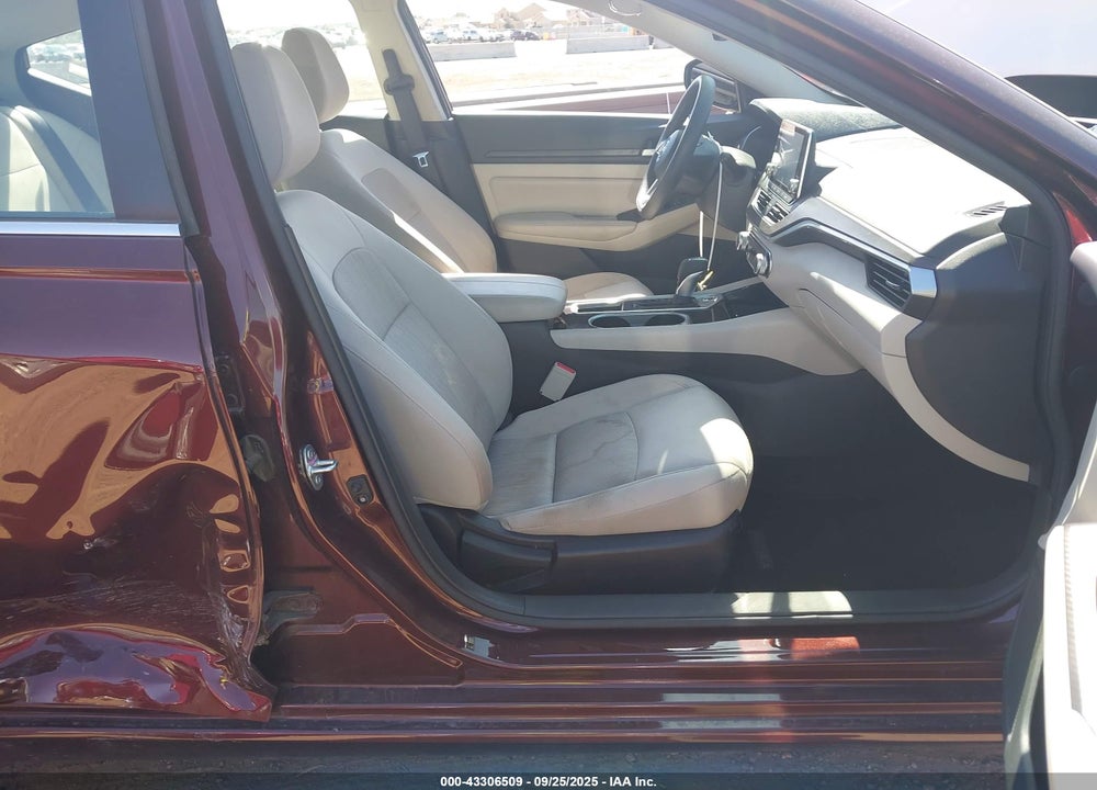 2024 NISSAN ALTIMA VIN: 1N4BL4DV0RN352451