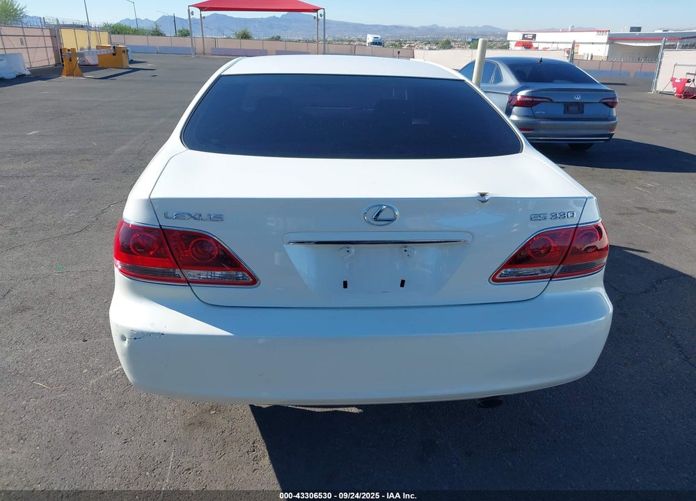2005 LEXUS ES 330 VIN: JTHBA30G755096710
