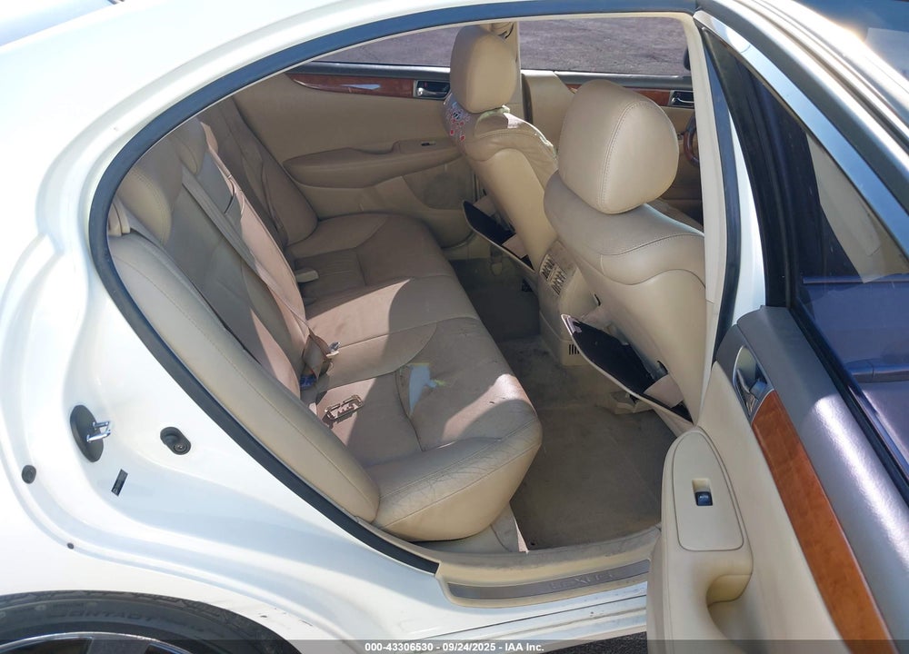 2005 LEXUS ES 330 VIN: JTHBA30G755096710