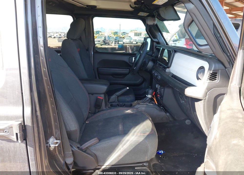 2025 JEEP WRANGLER 4-DOOR RUBICON 4X4 VIN: 1C4PJXFN5SW527412