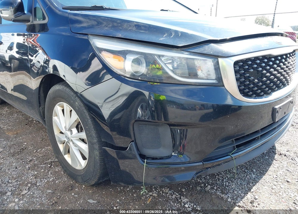 2015 KIA SEDONA LX VIN: KNDMB5C13F6066917