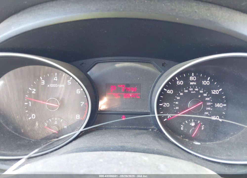 2015 KIA SEDONA LX VIN: KNDMB5C13F6066917
