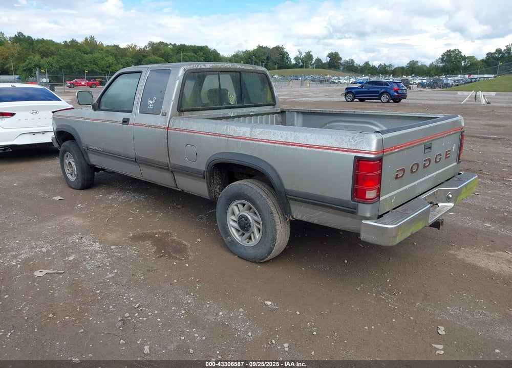 1993 DODGE DAKOTA VIN: 1B7GG23XXPS142420