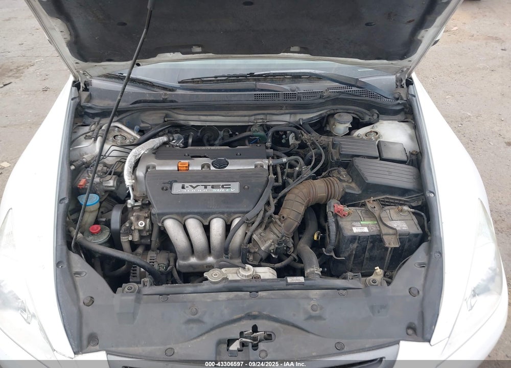 2005 HONDA ACCORD 2.4 LX VIN: 1HGCM56445A064456