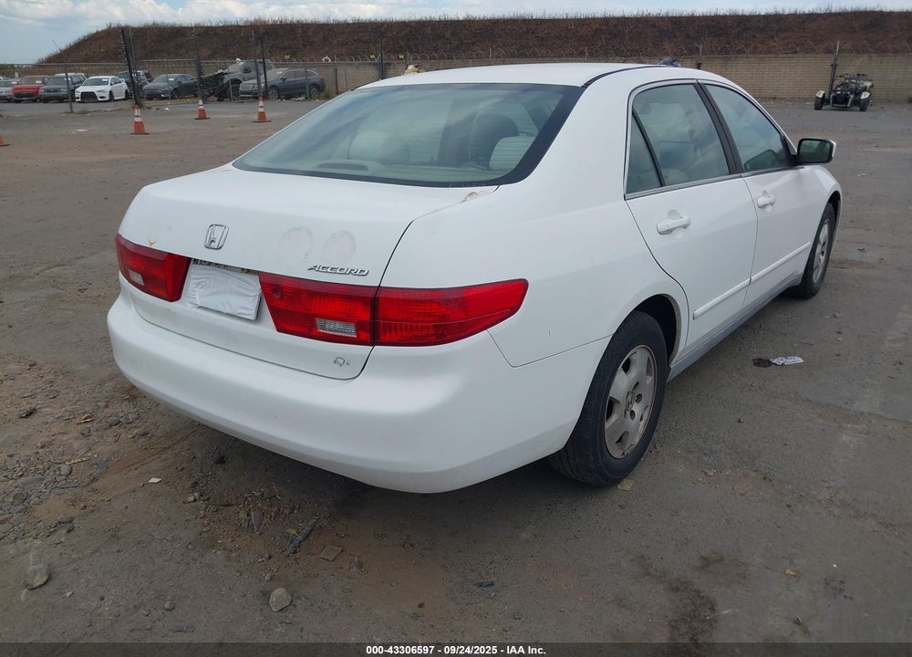2005 HONDA ACCORD 2.4 LX VIN: 1HGCM56445A064456