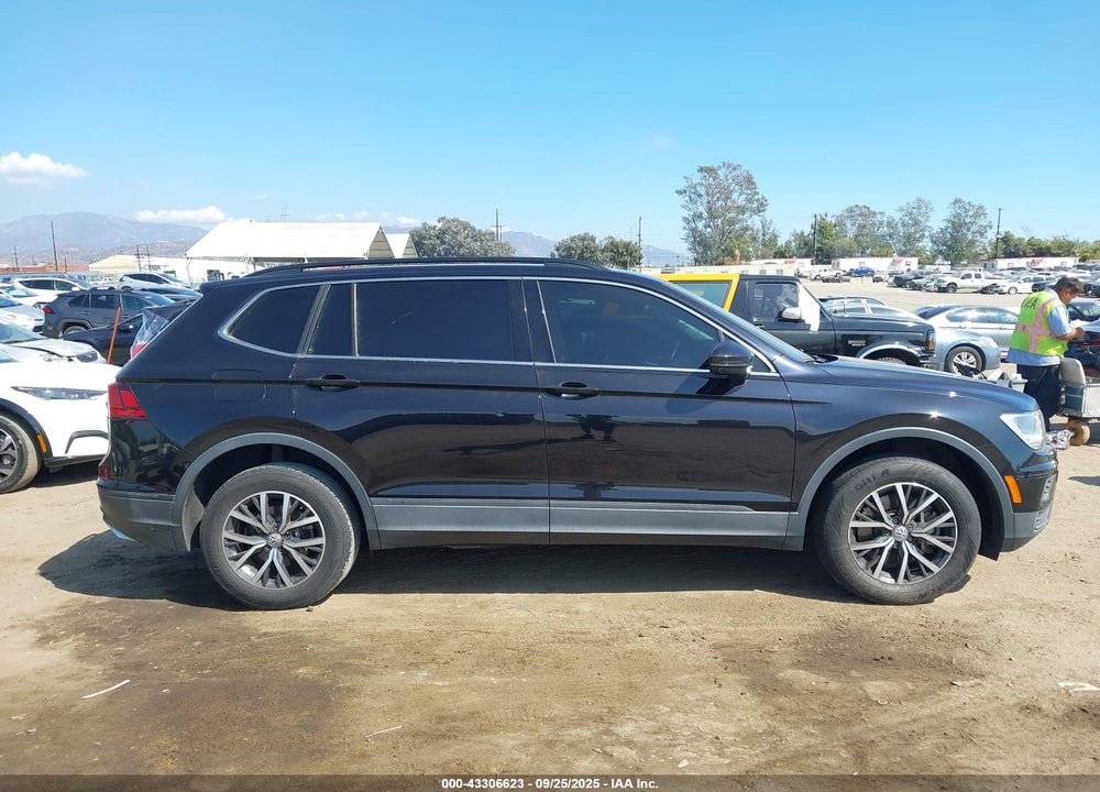2019 VOLKSWAGEN TIGUAN VIN: 3VV3B7AX6KM144231