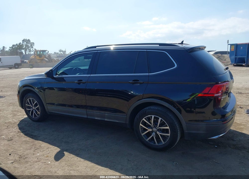2019 VOLKSWAGEN TIGUAN VIN: 3VV3B7AX6KM144231
