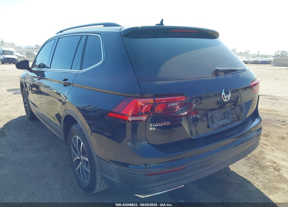 2019 VOLKSWAGEN TIGUAN VIN: 3VV3B7AX6KM144231