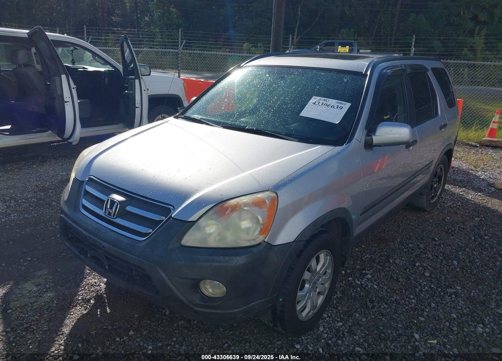 2005 HONDA CR-V EX VIN: JHLRD78805C027920