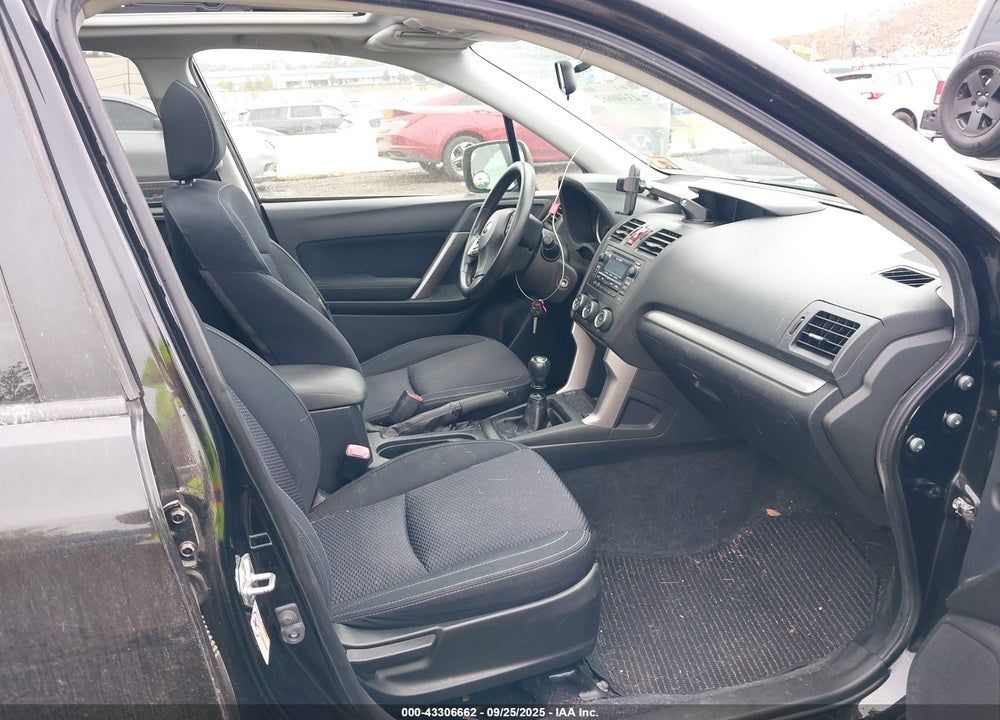 2015 SUBARU FORESTER VIN: JF2SJADCXFG543826