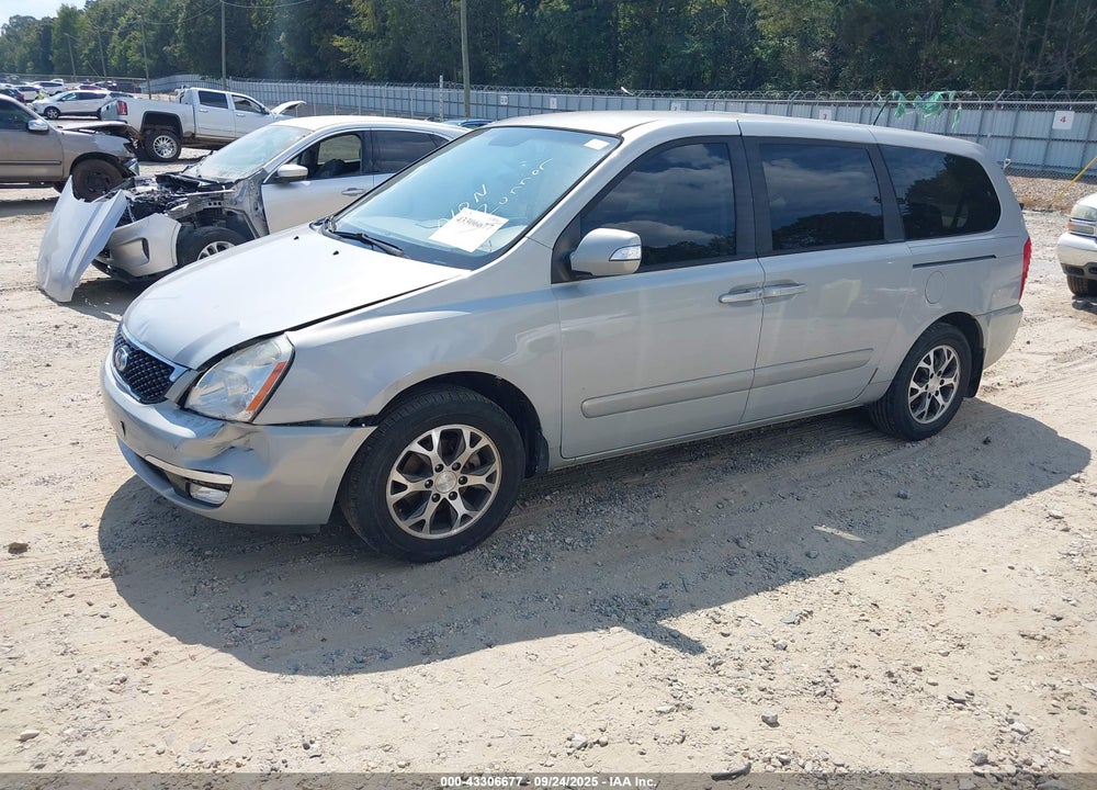 2014 KIA SEDONA LX VIN: KNDMG4C78E6589641