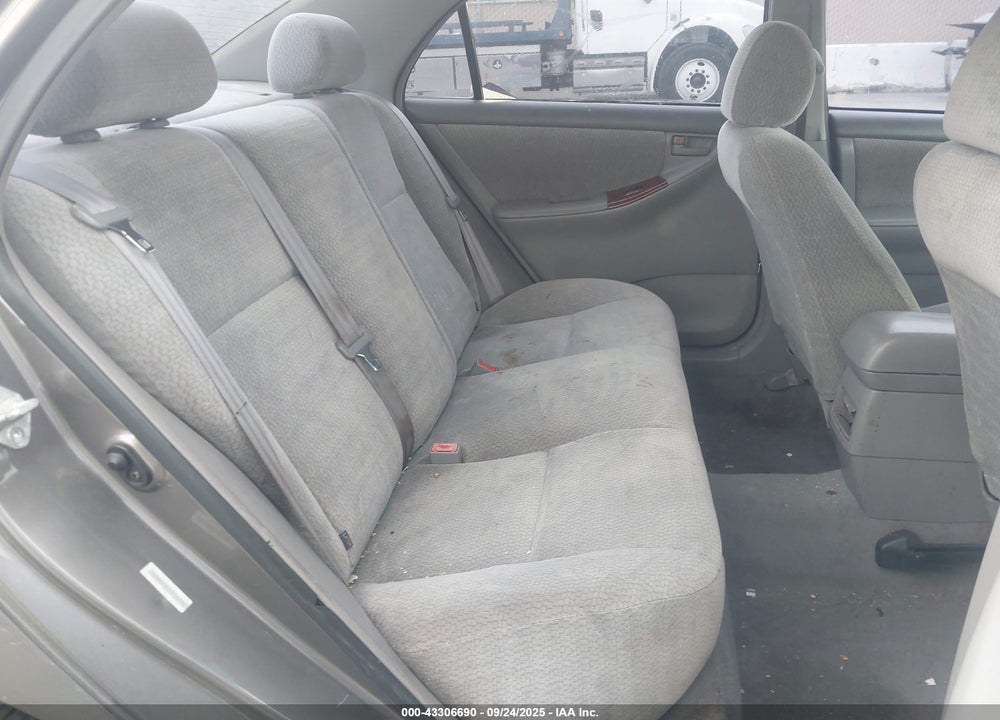 2003 TOYOTA COROLLA LE VIN: 1NXBR32E73Z106947