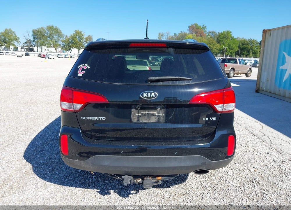 2015 KIA SORENTO EX V6 VIN: 5XYKUDA78FG643733