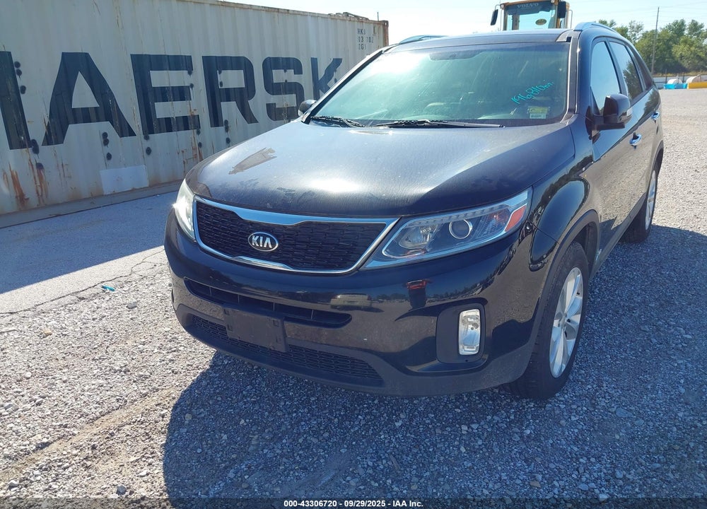 2015 KIA SORENTO EX V6 VIN: 5XYKUDA78FG643733