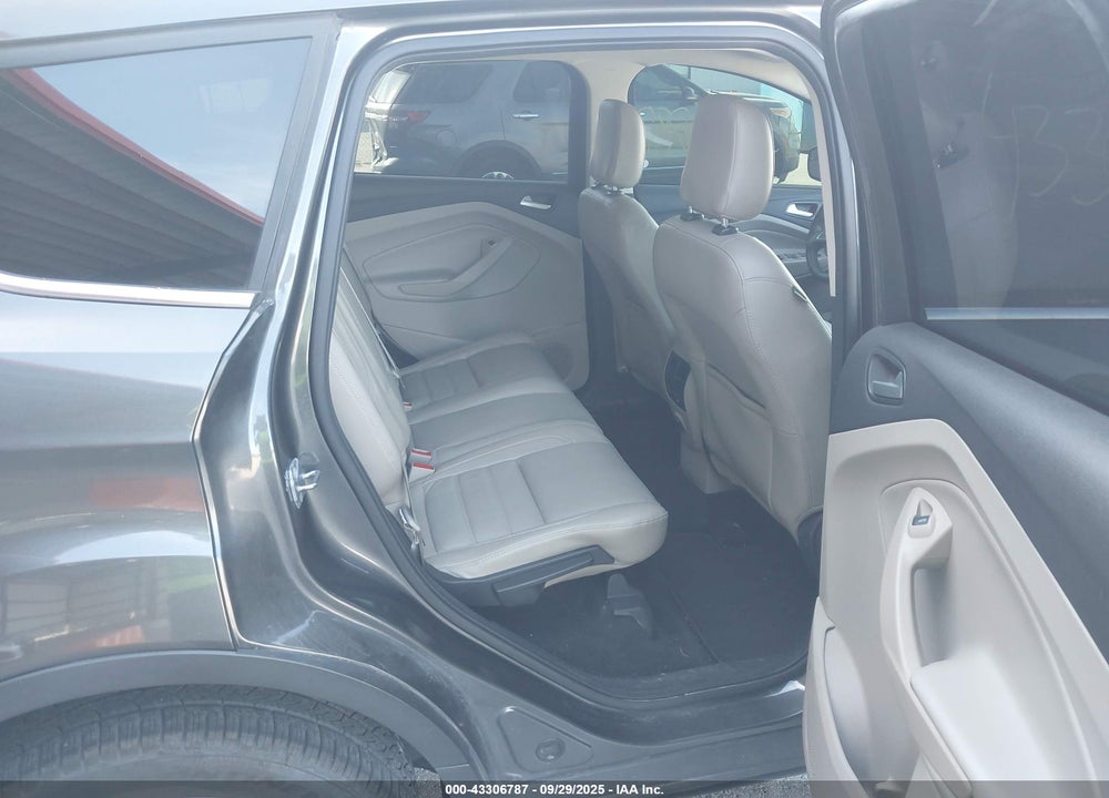 2018 FORD ESCAPE VIN: 1FMCU9HD2JUA93378