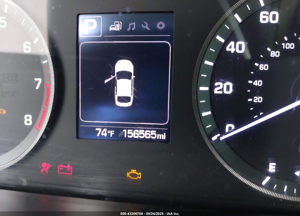 2016 HYUNDAI SONATA VIN: 5NPE34AF0GH400550