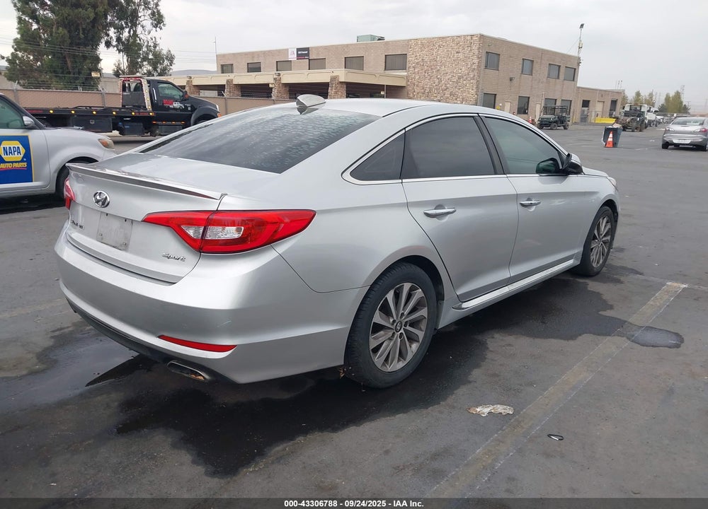 2016 HYUNDAI SONATA VIN: 5NPE34AF0GH400550