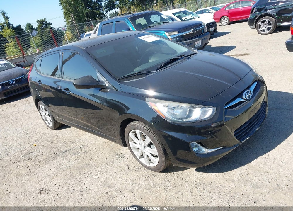 2012 HYUNDAI ACCENT SE VIN: KMHCU5AE3CU021149