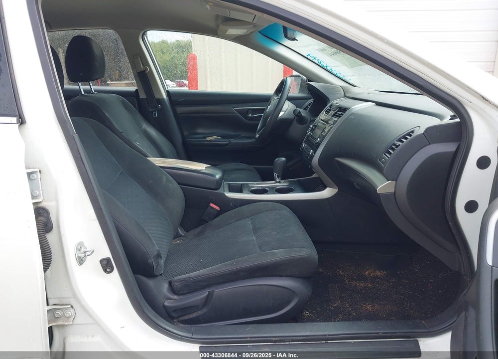 2015 NISSAN ALTIMA VIN: 1N4AL3AP2FN903454