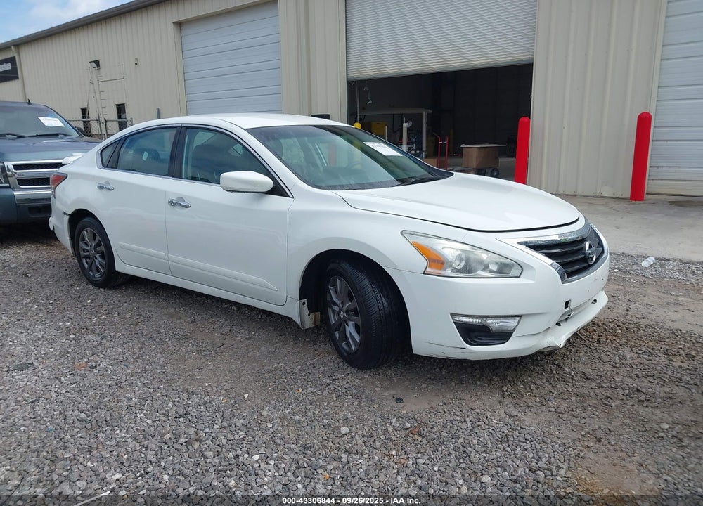 2015 NISSAN ALTIMA VIN: 1N4AL3AP2FN903454