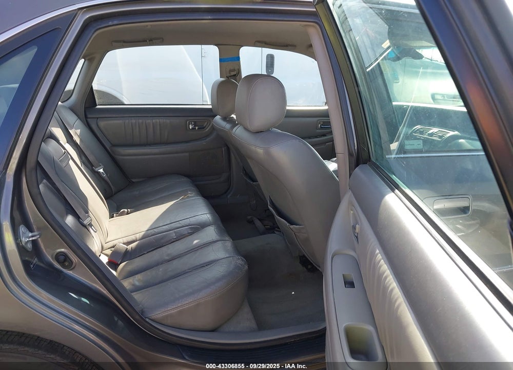 2004 TOYOTA AVALON XL VIN: 4T1BF28B84U376626