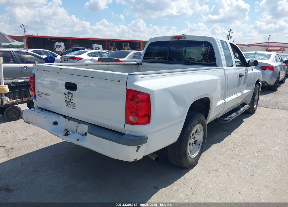 2008 DODGE DAKOTA SLT VIN: 1D7HE42K98S518396