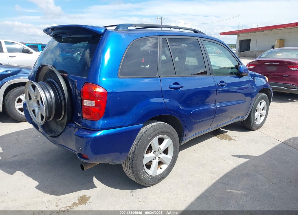 2005 TOYOTA RAV4 VIN: JTEGD20V550088718