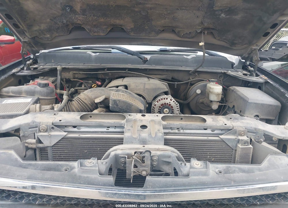 2008 CHEVROLET SILVERADO 1500 LT1 VIN: 1GCEC19CX8Z320773