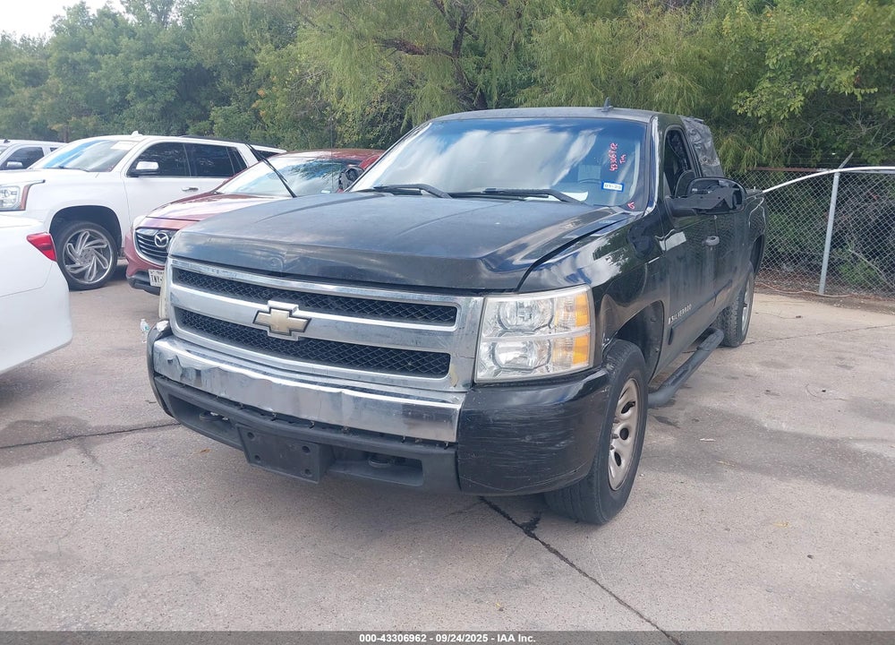 2008 CHEVROLET SILVERADO 1500 LT1 VIN: 1GCEC19CX8Z320773