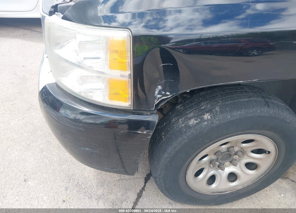 2008 CHEVROLET SILVERADO 1500 LT1 VIN: 1GCEC19CX8Z320773