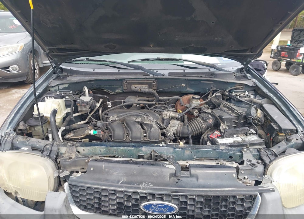 2002 FORD ESCAPE XLT VIN: 1FMYU03162KB54534
