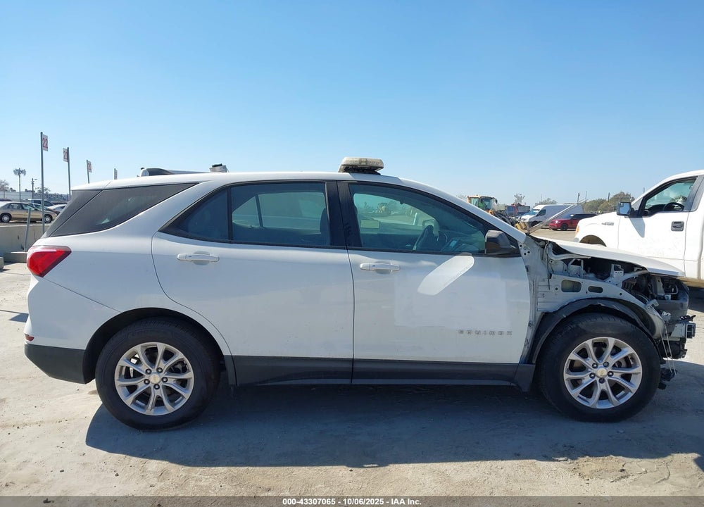 2018 CHEVROLET EQUINOX VIN: 3GNAXHEV0JS623834