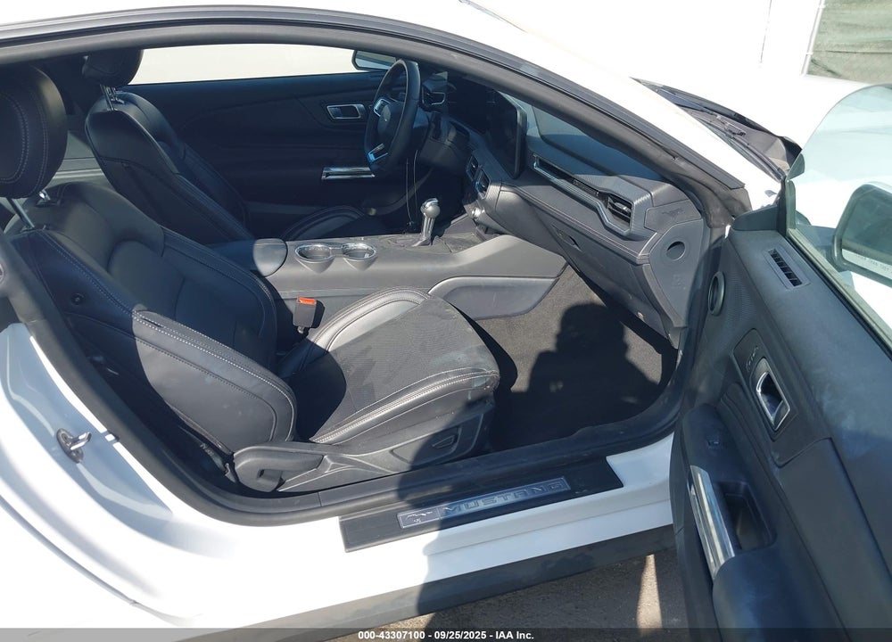 2025 FORD MUSTANG VIN: 1FA6P8TH4S5122331