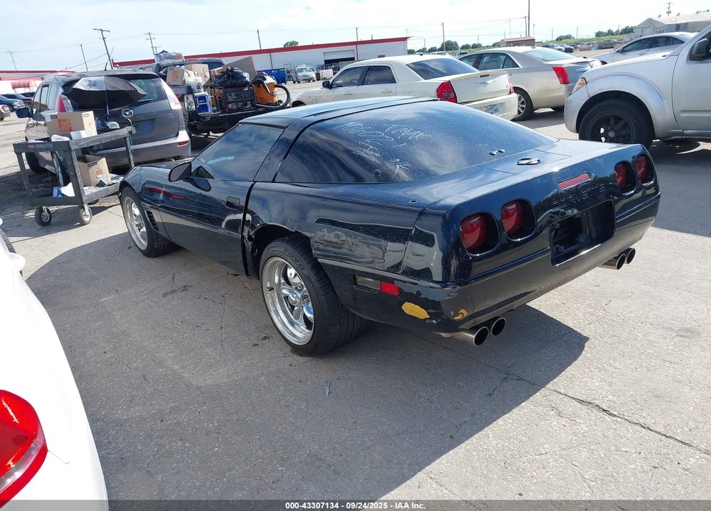 1996 CHEVROLET CORVETTE VIN: 1G1YY22P8T5106021