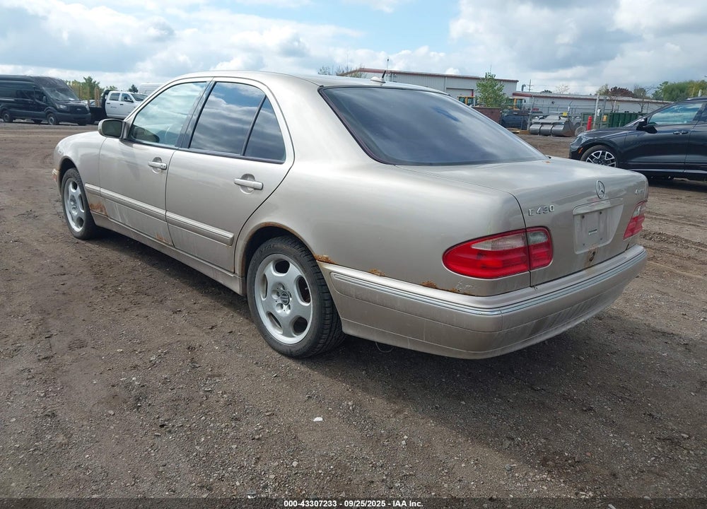 2000 MERCEDES-BENZ E 430 4M VIN: WDBJF83J5YX030960