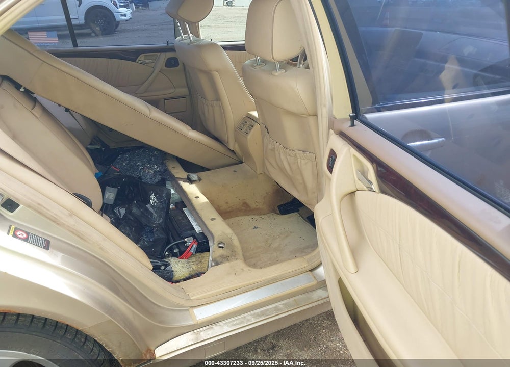 2000 MERCEDES-BENZ E 430 4M VIN: WDBJF83J5YX030960
