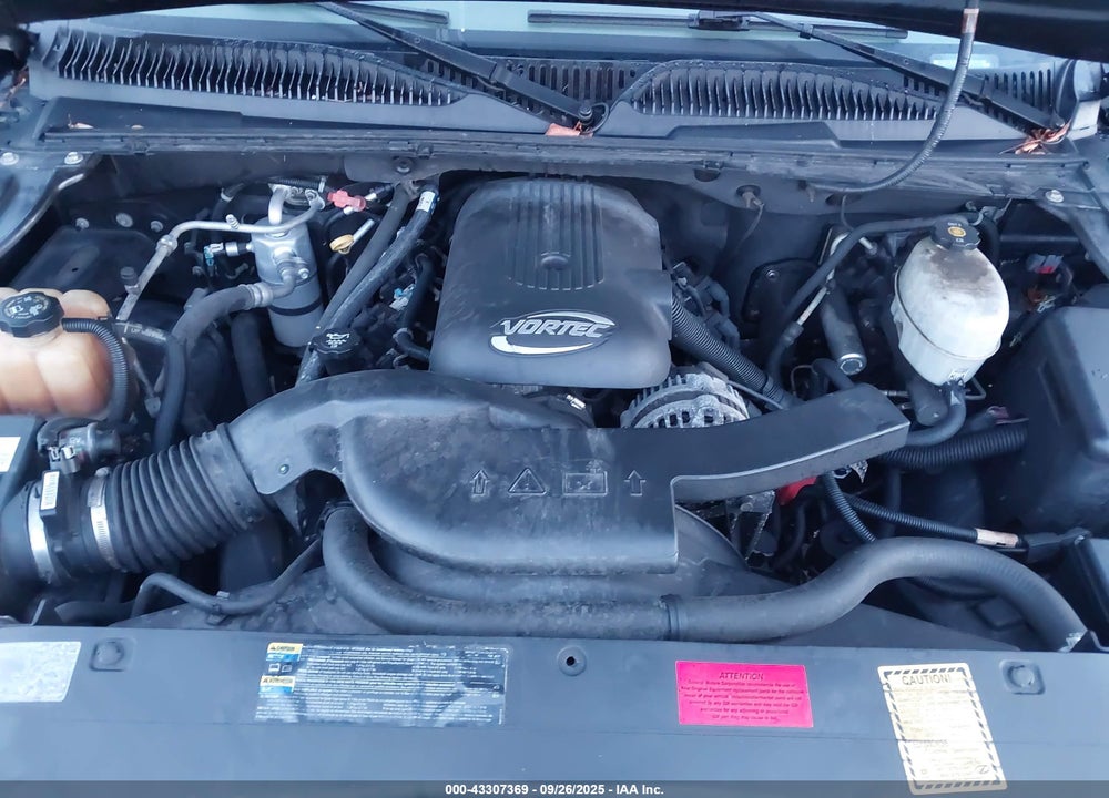 2004 CADILLAC ESCALADE STANDARD VIN: 1GYEC63T04R251618