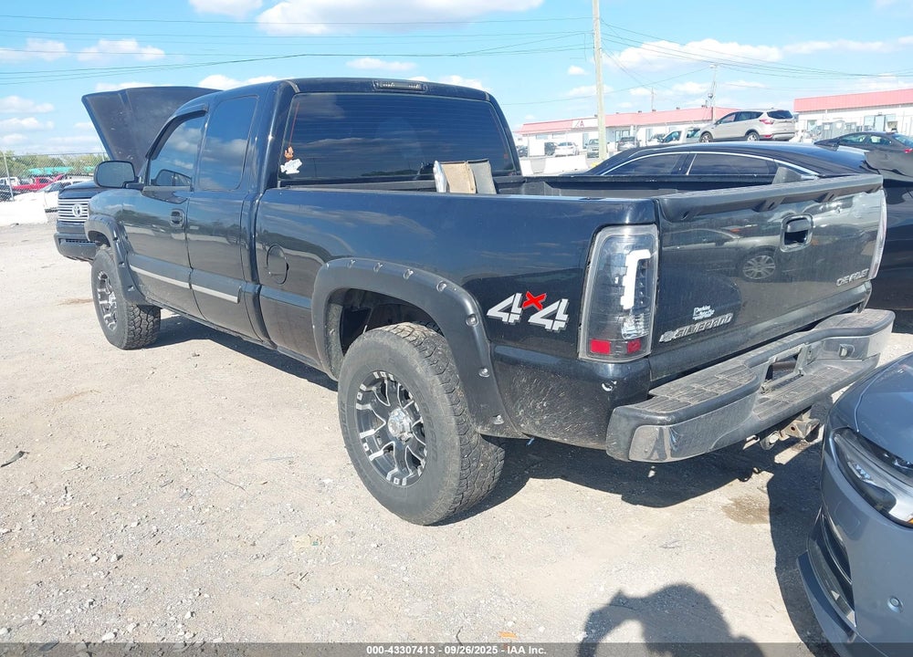 2004 CHEVROLET SILVERADO 1500 LS VIN: 1GCEK19TX4E227059