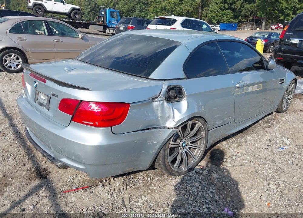 2011 BMW M3 VIN: WBSDX9C55BE399088