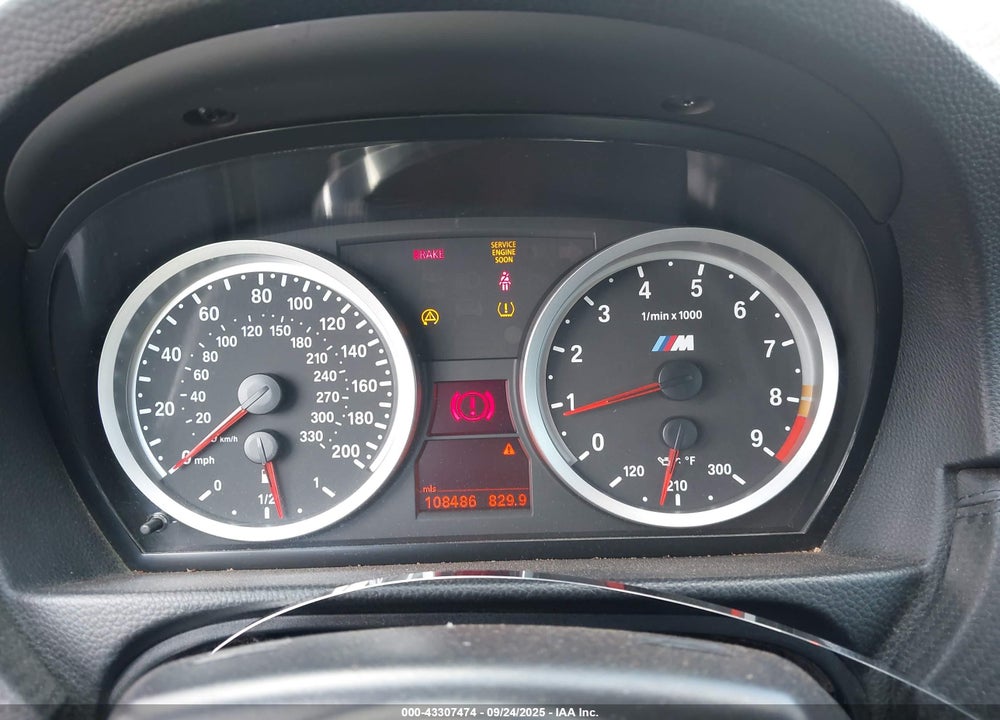 2011 BMW M3 VIN: WBSDX9C55BE399088