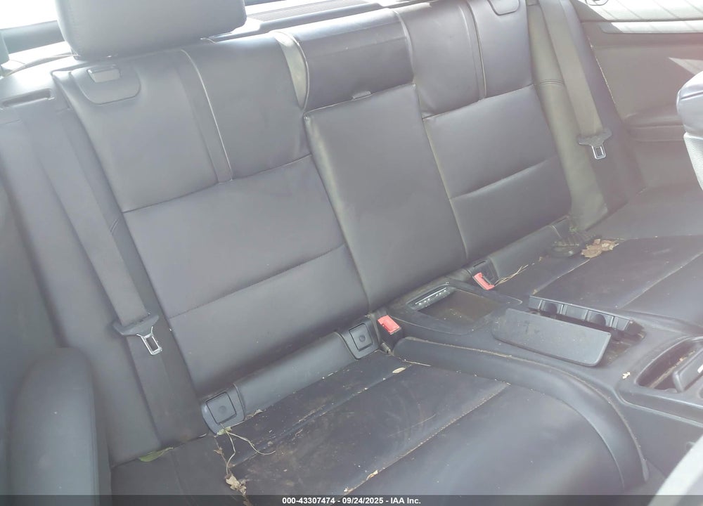2011 BMW M3 VIN: WBSDX9C55BE399088