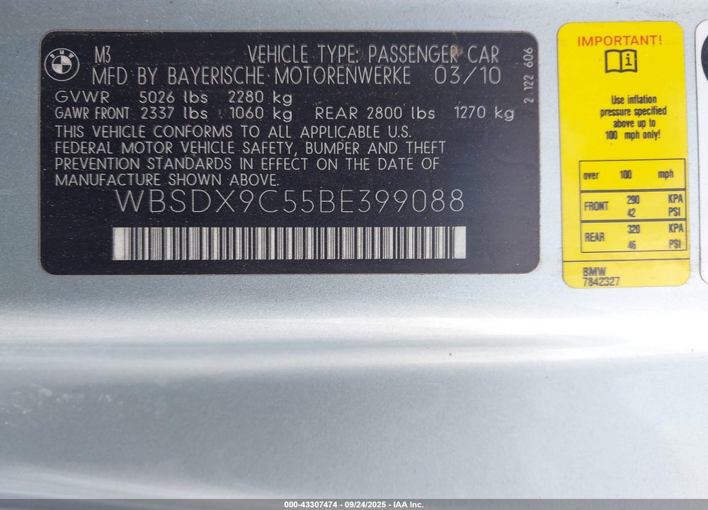 2011 BMW M3 VIN: WBSDX9C55BE399088