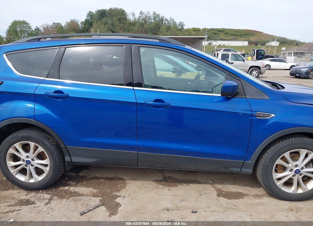 2018 FORD ESCAPE VIN: 1FMCU9HD6JUA88927